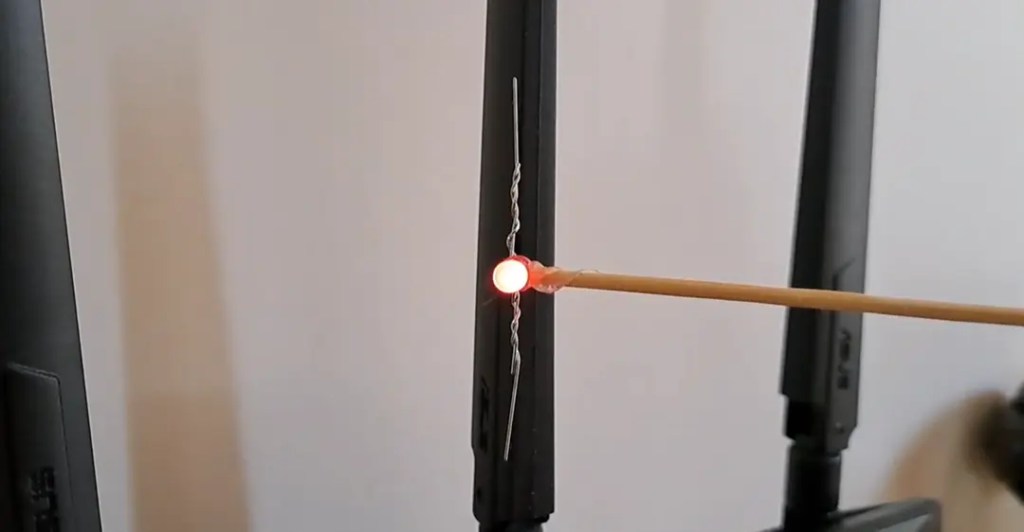 A Beginner’s Two-Component Crystal-Style Wi-Fi&nbsp;Detector